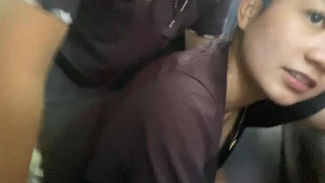 Sa Likod ng Van, Binayo si Chan