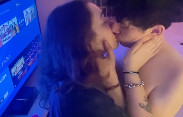 Netpliks and Chill Daw Pero Intro Palang Nagka Initan Agad Ang Katawan!