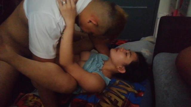 Kantot Kargador ang Inabot ng Kanyang Kiffy