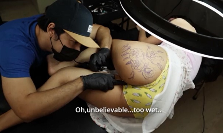 Tattoo artist hindi napigilan ang libog dahil ansexy ng customer
